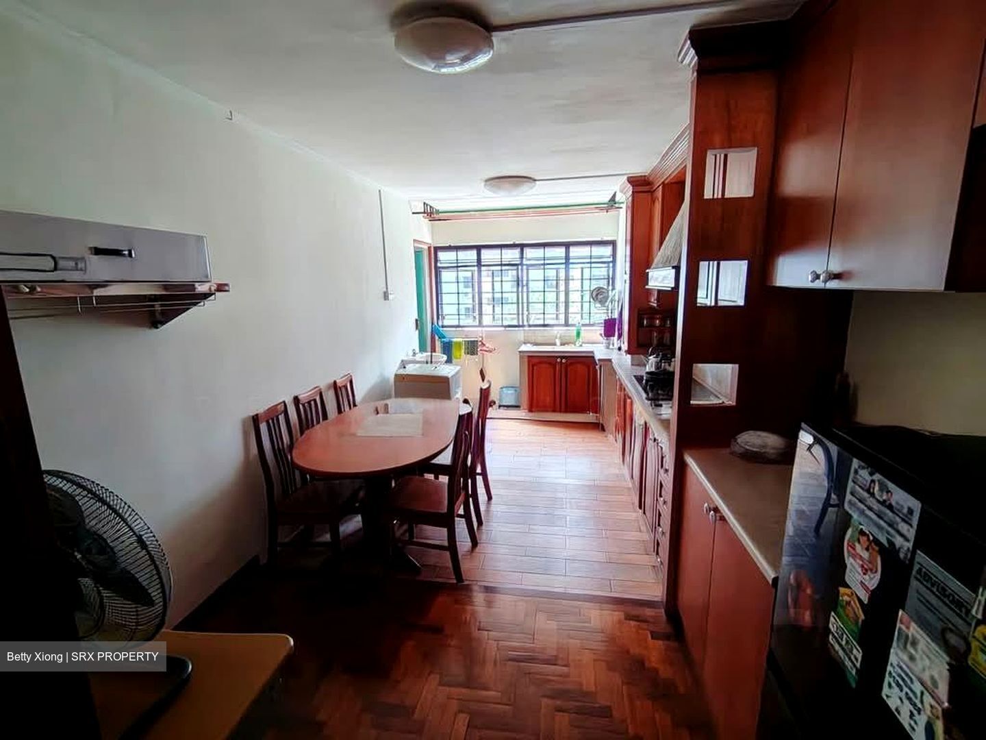 Blk 214 Bedok Town Centre (Bedok), HDB 3 Rooms #589836371